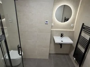 Pronájem bytu 1+kk, Praha - Karlín, Křižíkova, 28 m2