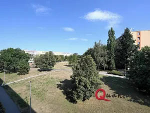 Pronájem bytu 3+1, Praha - Prosek, Veltruská, 60 m2