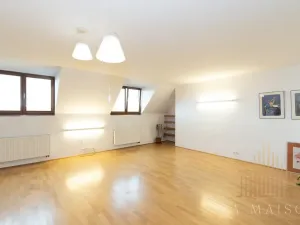 Pronájem bytu 2+kk, Praha - Nusle, Pod vilami, 103 m2