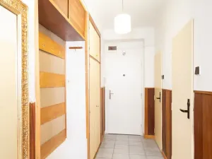 Prodej bytu 2+1, Praha - Vršovice, Kubánské náměstí, 55 m2