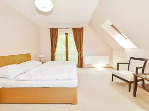 Prodej rodinného domu, Karlovy Vary, Slovenská, 162 m2