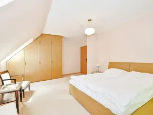 Prodej rodinného domu, Karlovy Vary, Slovenská, 149 m2