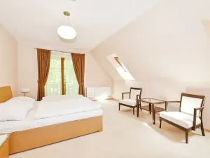 Prodej rodinného domu, Karlovy Vary, Slovenská, 149 m2