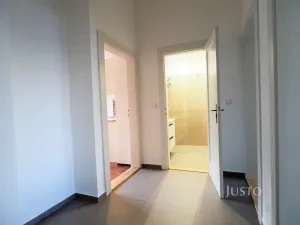Pronájem bytu 2+1, Písek, Mírové nám., 77 m2