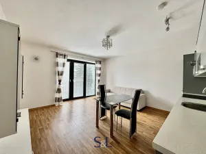 Pronájem bytu 2+kk, Liberec, Podzimní, 50 m2