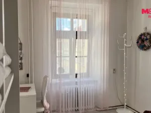 Pronájem obchodního prostoru, Jihlava, Smetanova, 31 m2