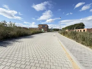 Prodej pozemku, Mikulov, Slovácké brigády, 721 m2