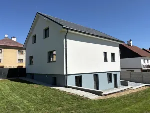 Prodej rodinného domu, Nová Paka, Svobody, 300 m2