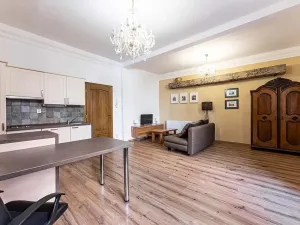 Pronájem bytu 2+kk, Praha - Malá Strana, Mostecká, 50 m2