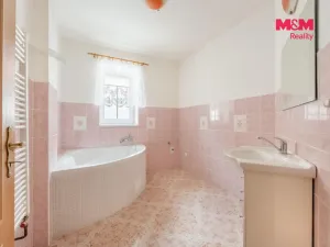 Prodej rodinného domu, Krakovec, 200 m2