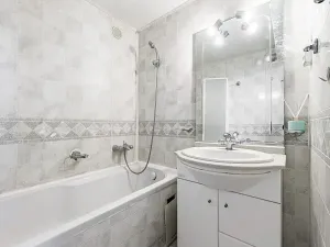Prodej bytu 3+1, Olomouc, Stupkova, 72 m2