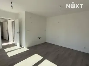 Prodej bytu 1+kk, Praha - Horní Počernice, Mečovská, 25 m2