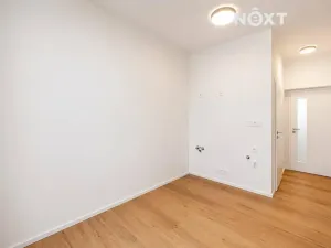 Prodej bytu 1+kk, Praha - Vysočany, Kolmá, 16 m2