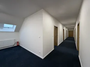 Pronájem kanceláře, Brno, Cimburkova, 182 m2