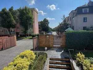 Pronájem bytu 2+kk, Praha - Záběhlice, U mlýna, 50 m2