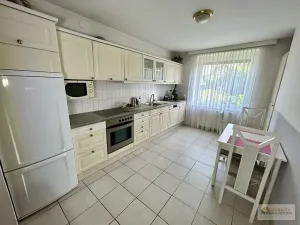 Prodej rodinného domu, Hejtmánkovice, 295 m2