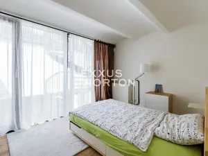 Pronájem bytu 3+1, Praha - Holešovice, Na Maninách, 150 m2