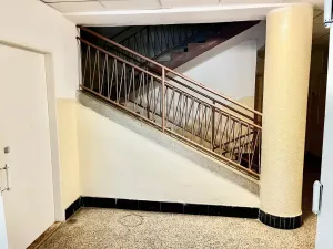 Pronájem bytu 2+kk, Praha - Střešovice, Za Hládkovem, 40 m2