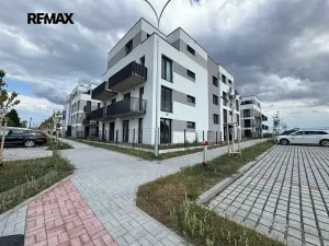 Pronájem bytu 1+kk, Dobřany, Denksteinova, 38 m2