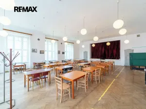 Prodej restaurace, Svinaře, Zelená Hora, 500 m2