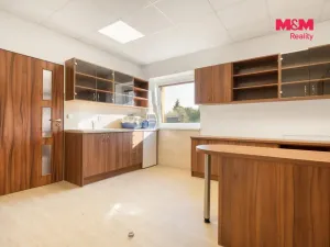 Prodej obchodního prostoru, Lázně Bohdaneč, Škroupova, 107 m2