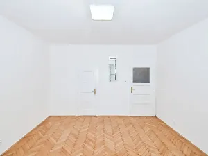 Pronájem bytu 2+kk, Praha - Nusle, U křížku, 45 m2