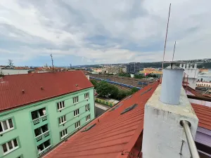 Pronájem bytu 4+kk, Praha - Vysočany, Novovysočanská, 160 m2