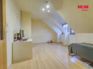 Pronájem bytu 4+kk, Bor, náměstí Republiky, 122 m2