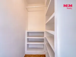Prodej bytu 2+1, Sokolov, Heyrovského, 53 m2