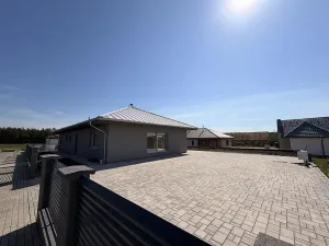 Prodej rodinného domu, Sukorady, 200 m2