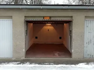 Pronájem garáže, Olomouc, Hněvotínská, 17 m2