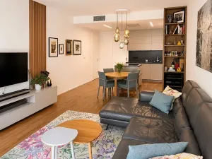 Prodej bytu 3+kk, Praha - Břevnov, Na Petřinách, 116 m2