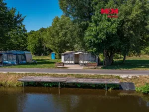Prodej zahrady, Křešice, 449 m2