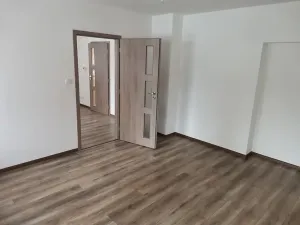 Pronájem bytu 2+1, Liberec, Na Srázu, 76 m2