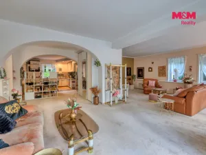 Prodej rodinného domu, Loučim, 300 m2