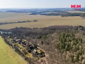 Prodej zahrady, Kunějovice, 1697 m2