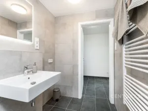 Prodej bytu 1+kk, Praha, 28 m2