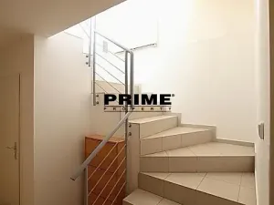 Pronájem rodinného domu, Praha - Nebušice, Na závěji, 250 m2