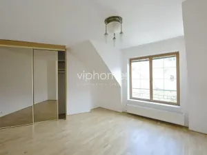 Pronájem rodinného domu, Praha - Střešovice, Nad hradním vodojemem, 350 m2
