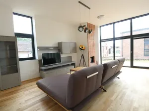 Pronájem vily, Praha, 200 m2