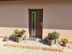 Prodej rodinného domu, Cvrčovice, Školní, 168 m2
