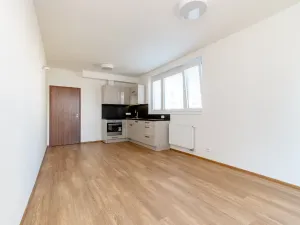 Pronájem bytu 2+kk, Praha - Střížkov, Makedonská, 55 m2