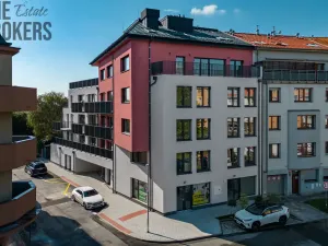 Prodej bytu 2+kk, Praha - Suchdol, U hotelu, 69 m2