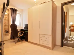 Prodej rodinného domu, Božice, 233 m2