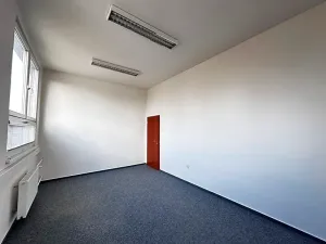 Pronájem kanceláře, Šenov u Nového Jičína, 18 m2