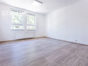 Pronájem kanceláře, Teplice, Tolstého, 2109 m2