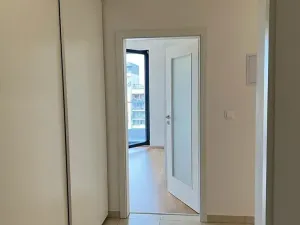 Pronájem bytu 2+kk, Praha - Modřany, Zlochova, 56 m2