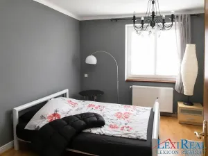 Prodej vícegeneračního domu, Praha - Modřany, Povodňová, 160 m2