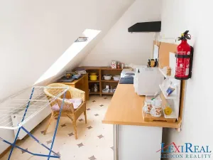 Prodej vícegeneračního domu, Praha - Modřany, Povodňová, 160 m2