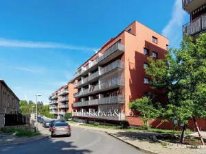 Prodej bytu 4+kk, Praha - Záběhlice, Podle náhonu, 136 m2